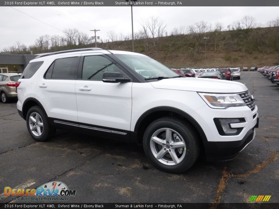 2016 Ford Explorer XLT 4WD Oxford White / Ebony Black Photo #1