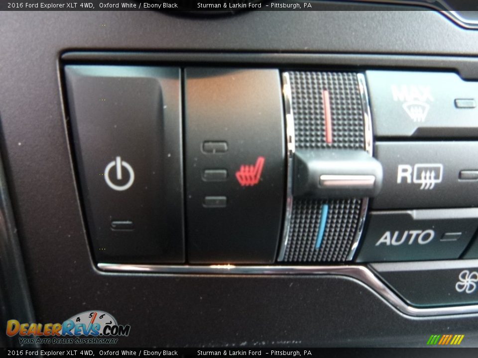 2016 Ford Explorer XLT 4WD Oxford White / Ebony Black Photo #13