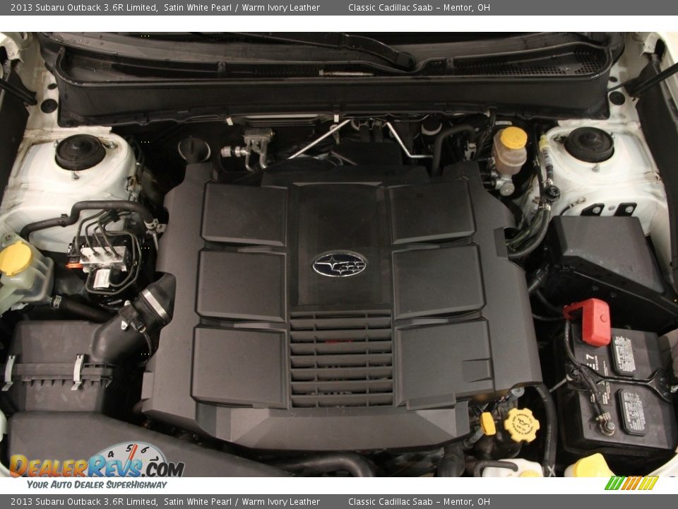 2013 Subaru Outback 3.6R Limited Satin White Pearl / Warm Ivory Leather Photo #17