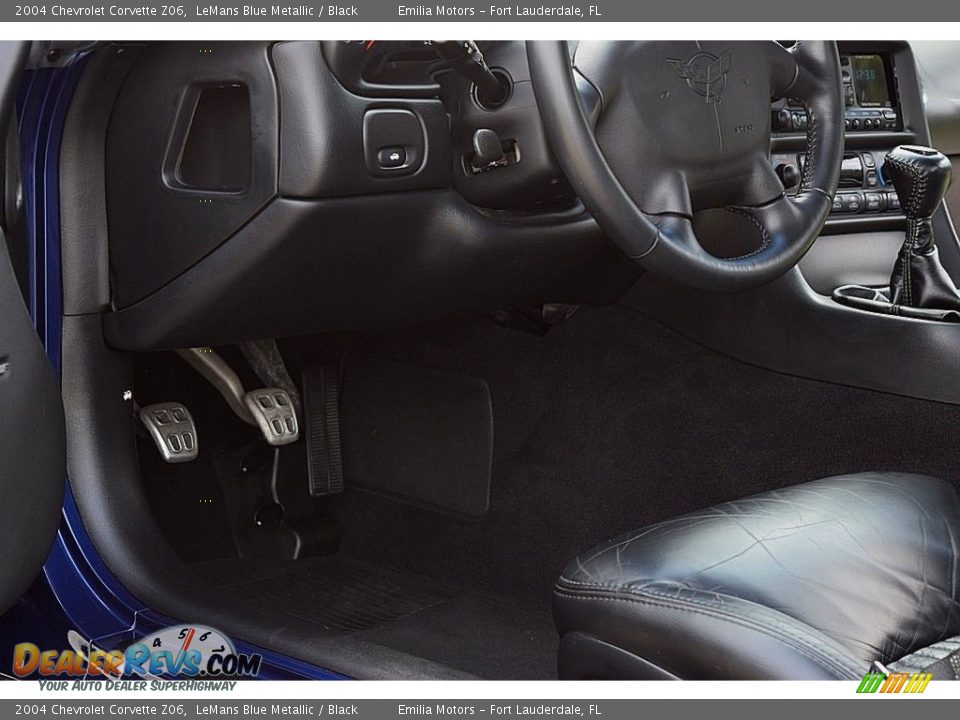 2004 Chevrolet Corvette Z06 LeMans Blue Metallic / Black Photo #44