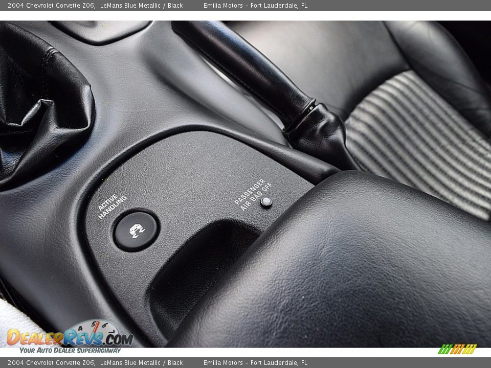 Controls of 2004 Chevrolet Corvette Z06 Photo #64