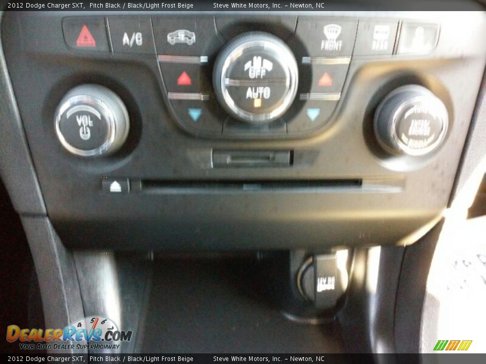 2012 Dodge Charger SXT Pitch Black / Black/Light Frost Beige Photo #14