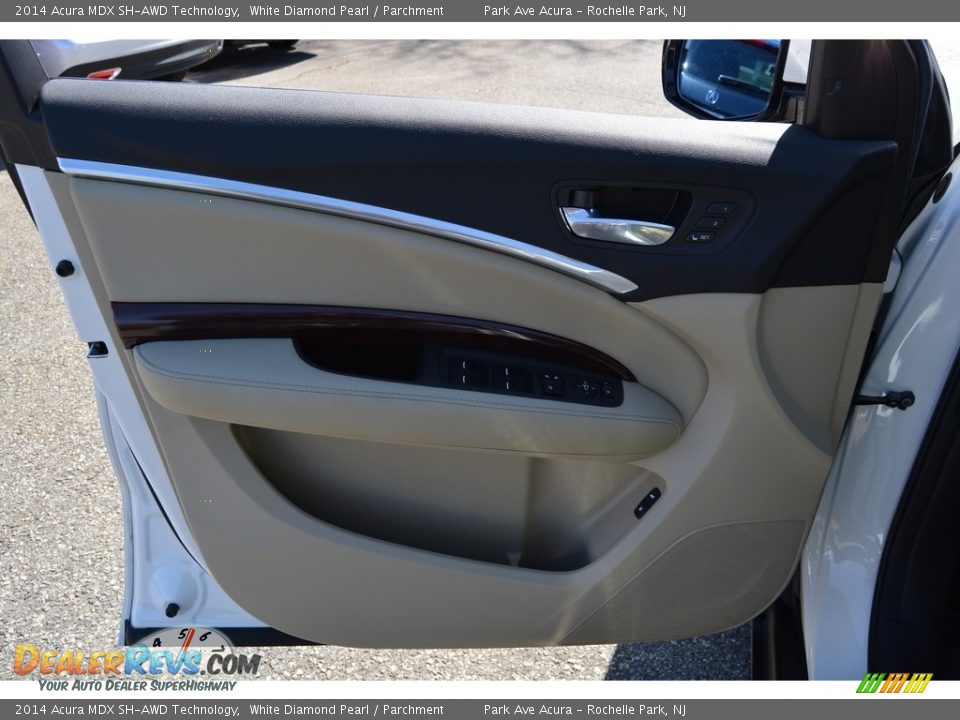 2014 Acura MDX SH-AWD Technology White Diamond Pearl / Parchment Photo #9