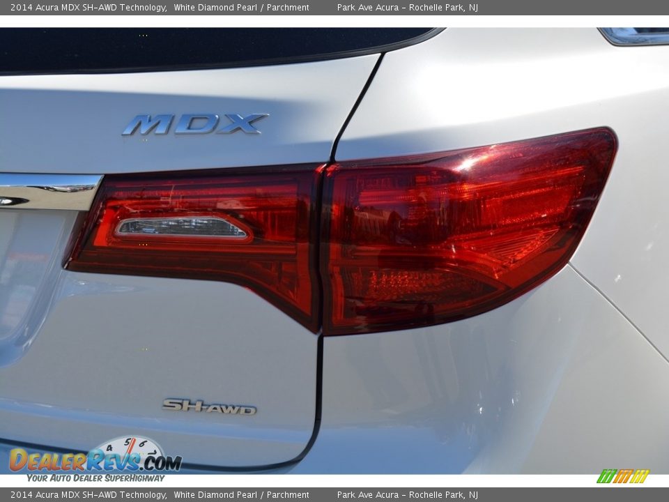 2014 Acura MDX SH-AWD Technology White Diamond Pearl / Parchment Photo #25