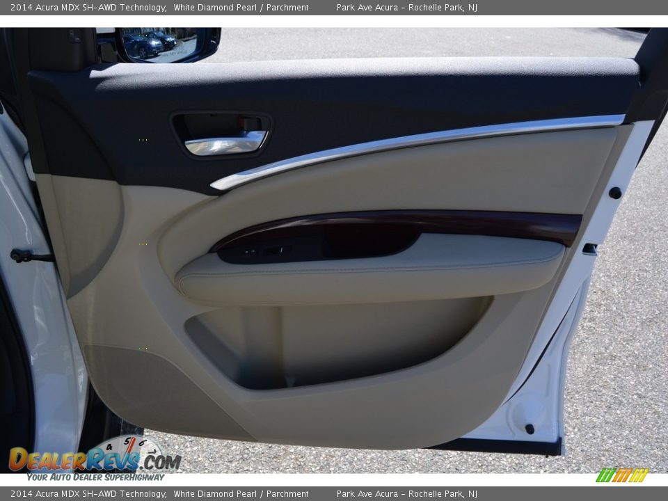 2014 Acura MDX SH-AWD Technology White Diamond Pearl / Parchment Photo #28