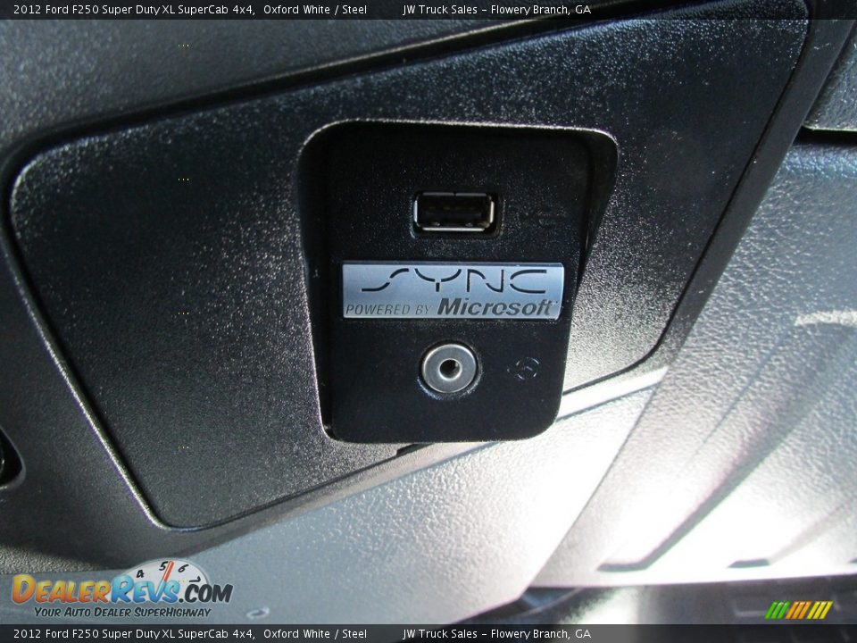 2012 Ford F250 Super Duty XL SuperCab 4x4 Oxford White / Steel Photo #24