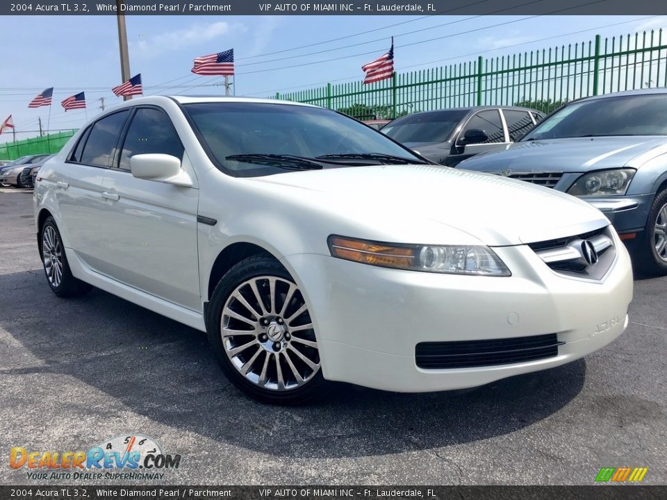 Front 3/4 View of 2004 Acura TL 3.2 Photo #1
