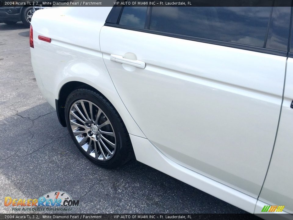 2004 Acura TL 3.2 White Diamond Pearl / Parchment Photo #12