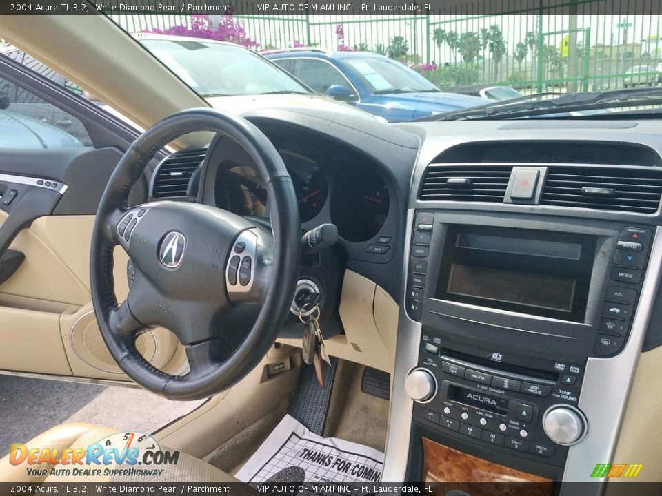 2004 Acura TL 3.2 White Diamond Pearl / Parchment Photo #19