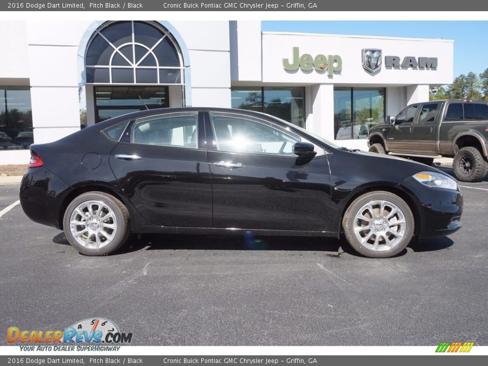 2016 Dodge Dart Limited Pitch Black / Black Photo #8