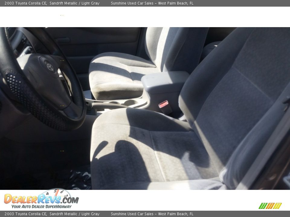 2003 Toyota Corolla CE Sandrift Metallic / Light Gray Photo #10