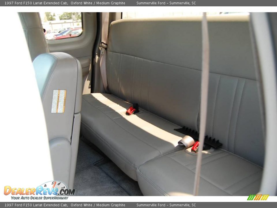1997 Ford F150 Lariat Extended Cab Oxford White / Medium Graphite Photo #5