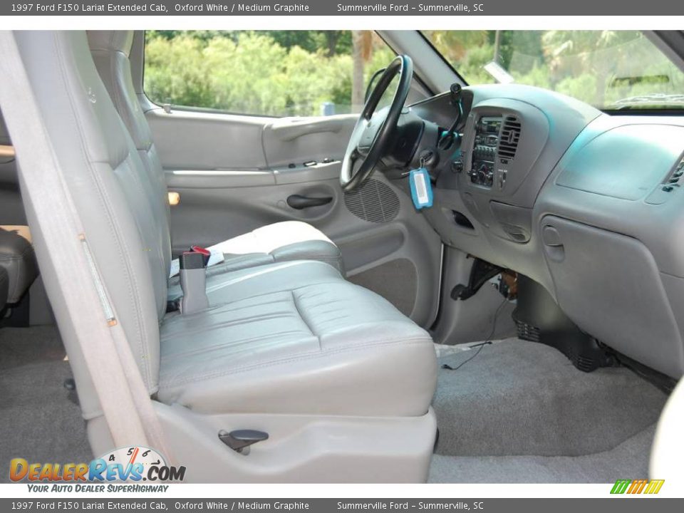 1997 Ford F150 Lariat Extended Cab Oxford White / Medium Graphite Photo #9