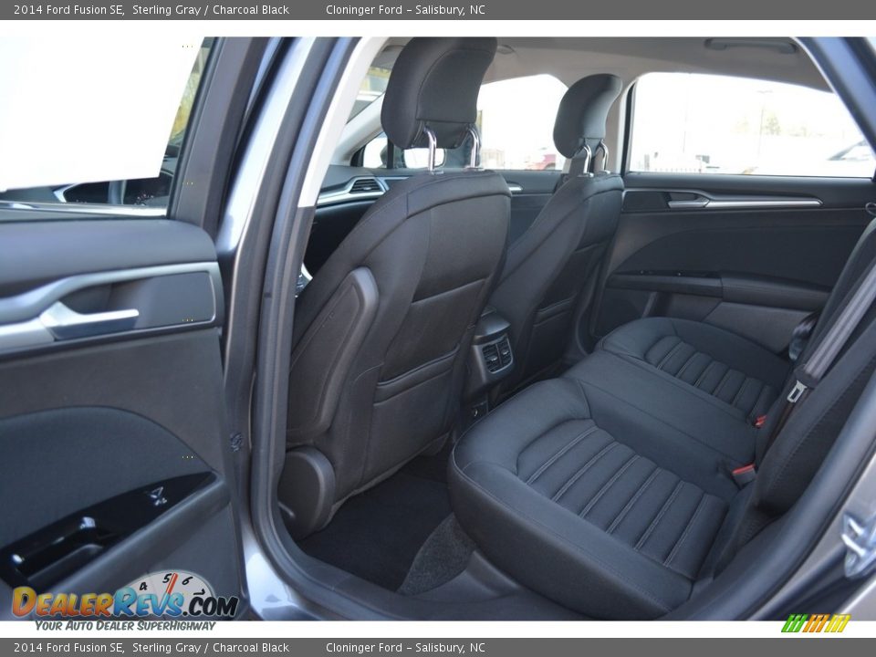 2014 Ford Fusion SE Sterling Gray / Charcoal Black Photo #11