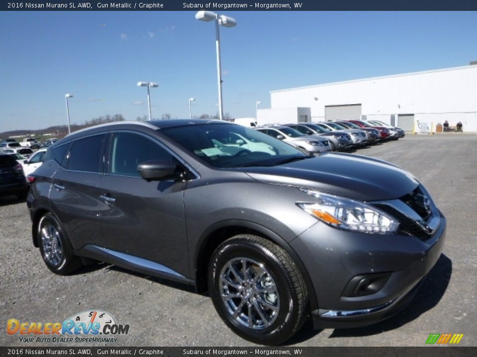 Front 3/4 View of 2016 Nissan Murano SL AWD Photo #1
