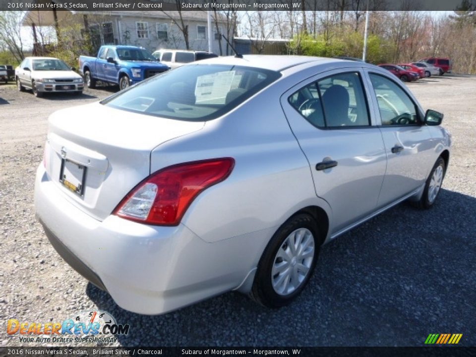 2016 Nissan Versa S Sedan Brilliant Silver / Charcoal Photo #7