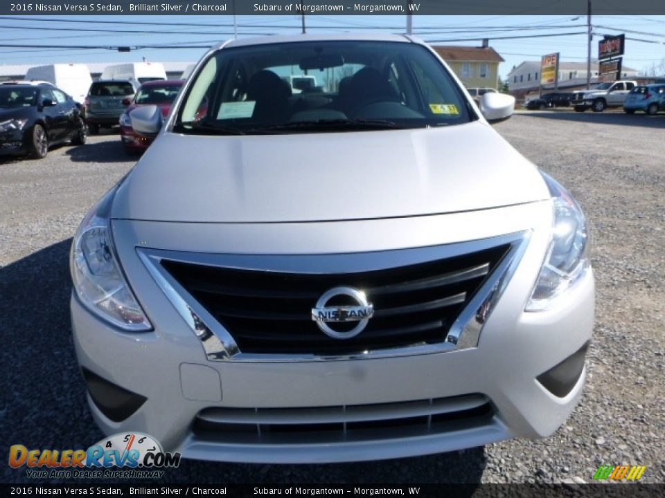 2016 Nissan Versa S Sedan Brilliant Silver / Charcoal Photo #11
