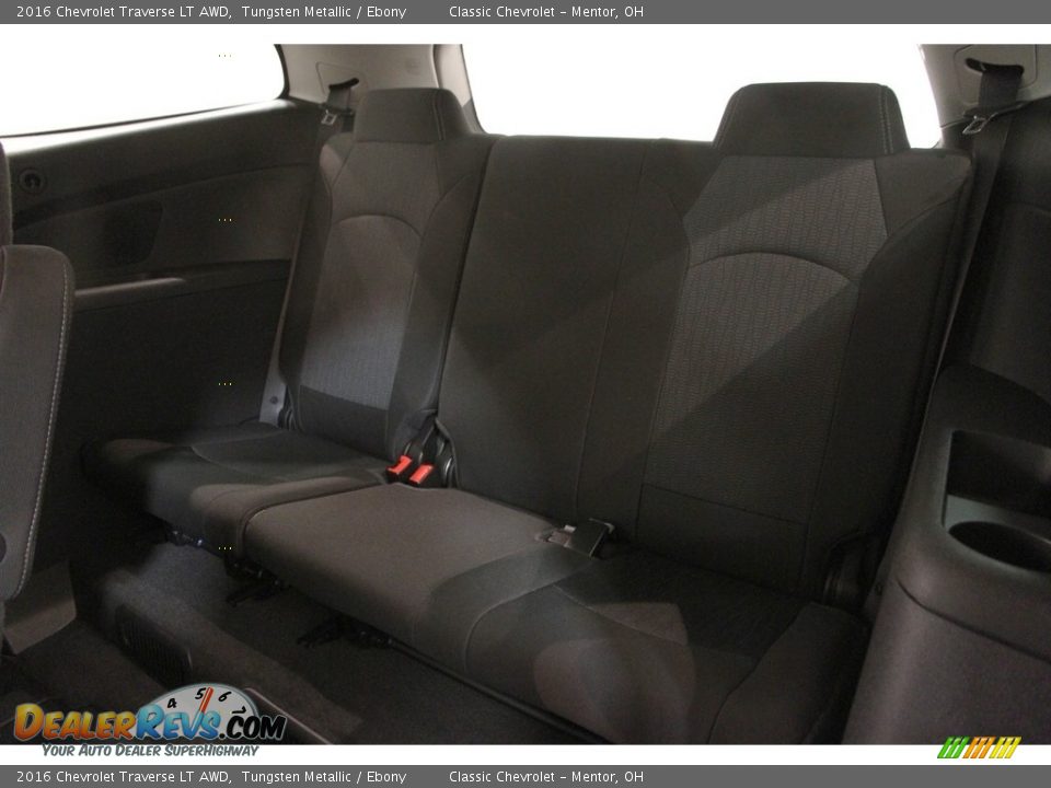 2016 Chevrolet Traverse LT AWD Tungsten Metallic / Ebony Photo #13