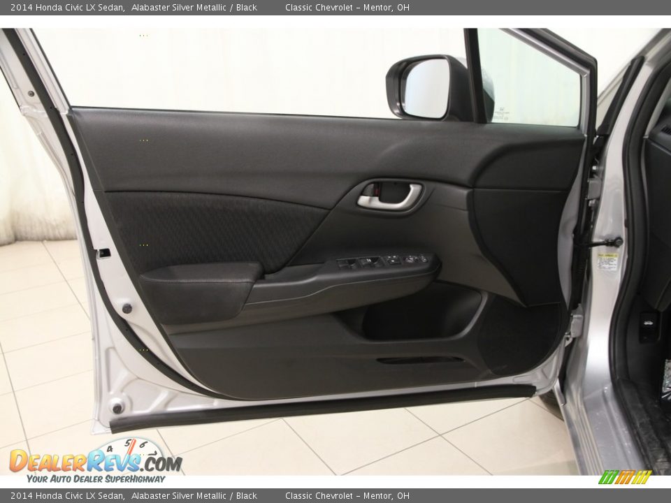2014 Honda Civic LX Sedan Alabaster Silver Metallic / Black Photo #4