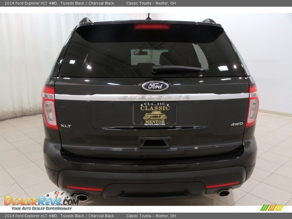 2014 Ford Explorer XLT 4WD Tuxedo Black / Charcoal Black Photo #19