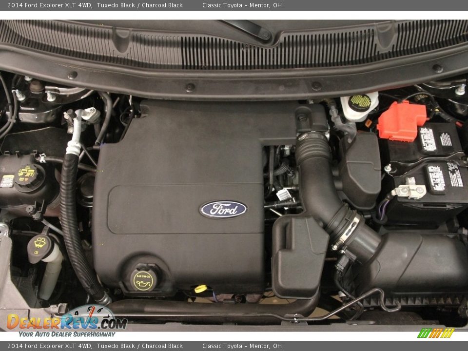 2014 Ford Explorer XLT 4WD Tuxedo Black / Charcoal Black Photo #20