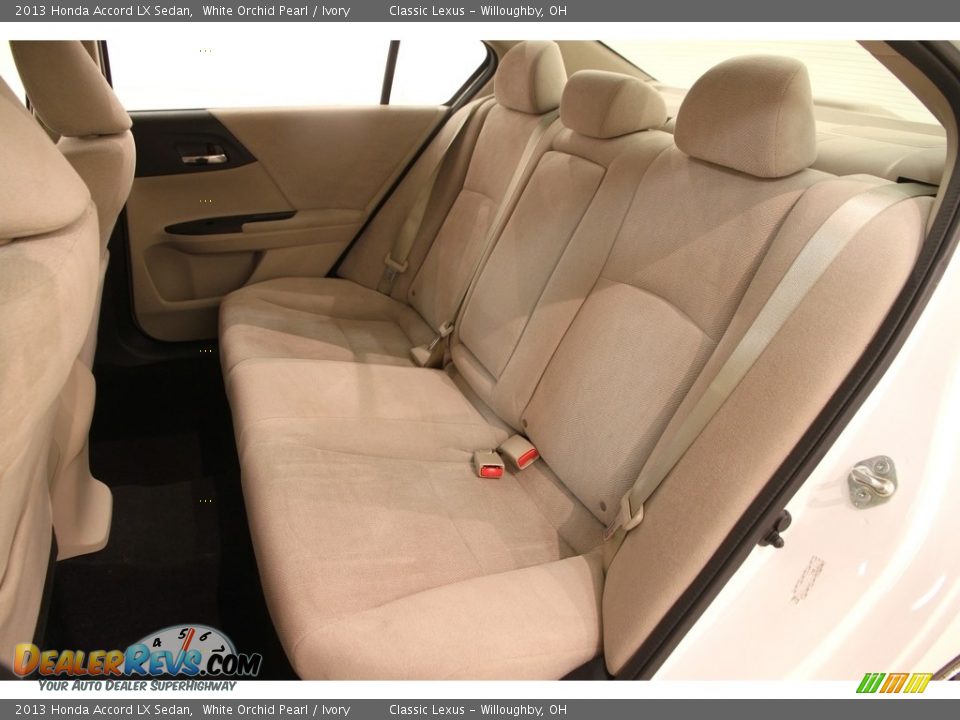 2013 Honda Accord LX Sedan White Orchid Pearl / Ivory Photo #16