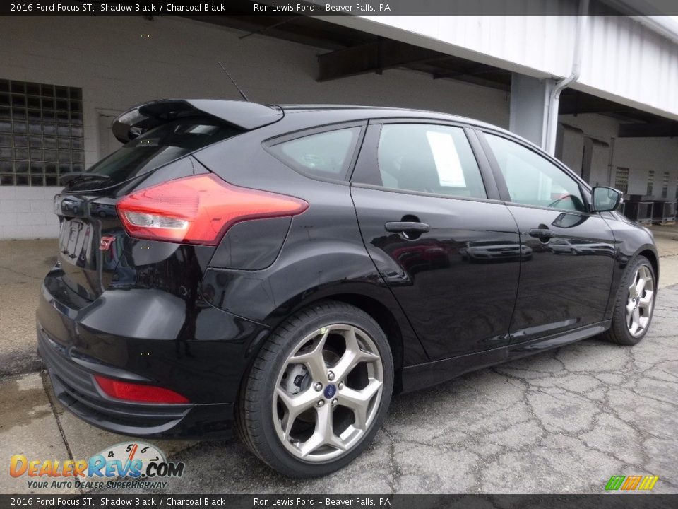 2016 Ford Focus ST Shadow Black / Charcoal Black Photo #2
