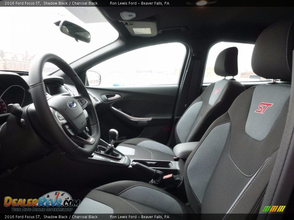 2016 Ford Focus ST Shadow Black / Charcoal Black Photo #11