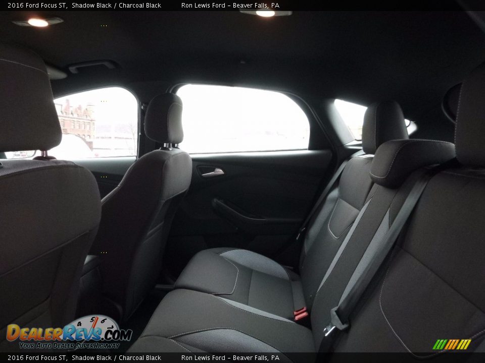 2016 Ford Focus ST Shadow Black / Charcoal Black Photo #12