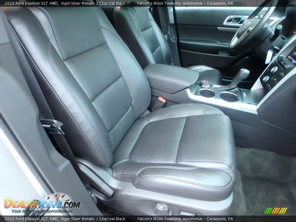 2013 Ford Explorer XLT 4WD Ingot Silver Metallic / Charcoal Black Photo #11