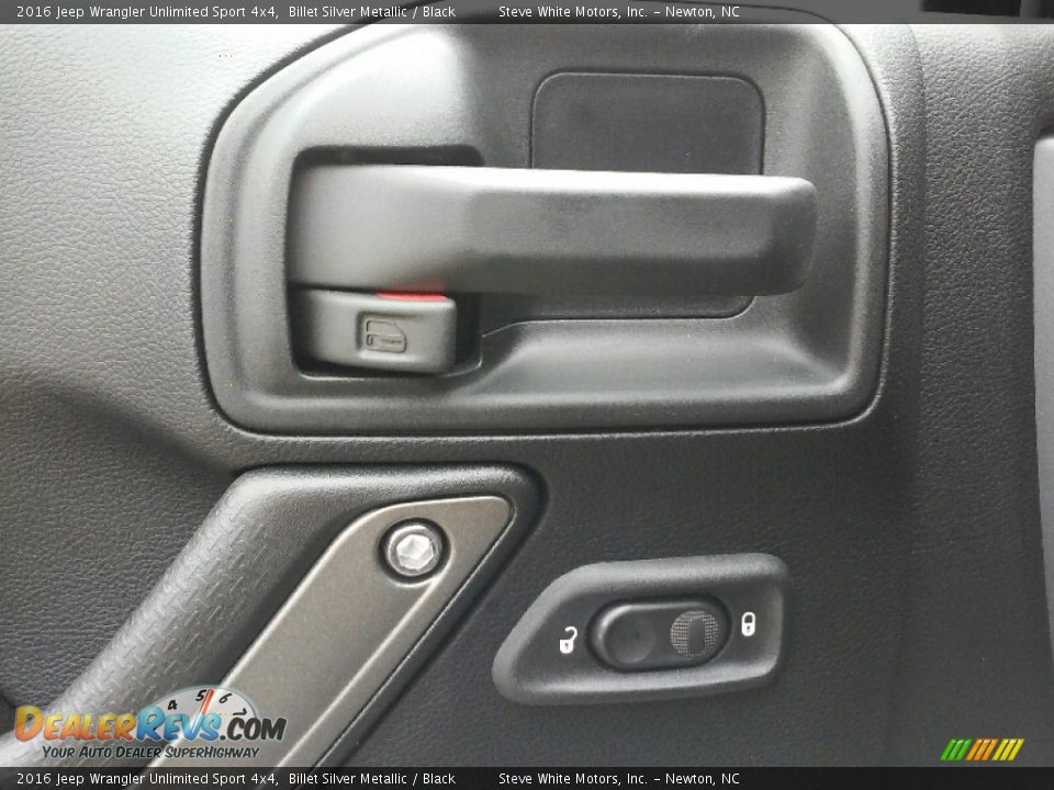 2016 Jeep Wrangler Unlimited Sport 4x4 Billet Silver Metallic / Black Photo #10