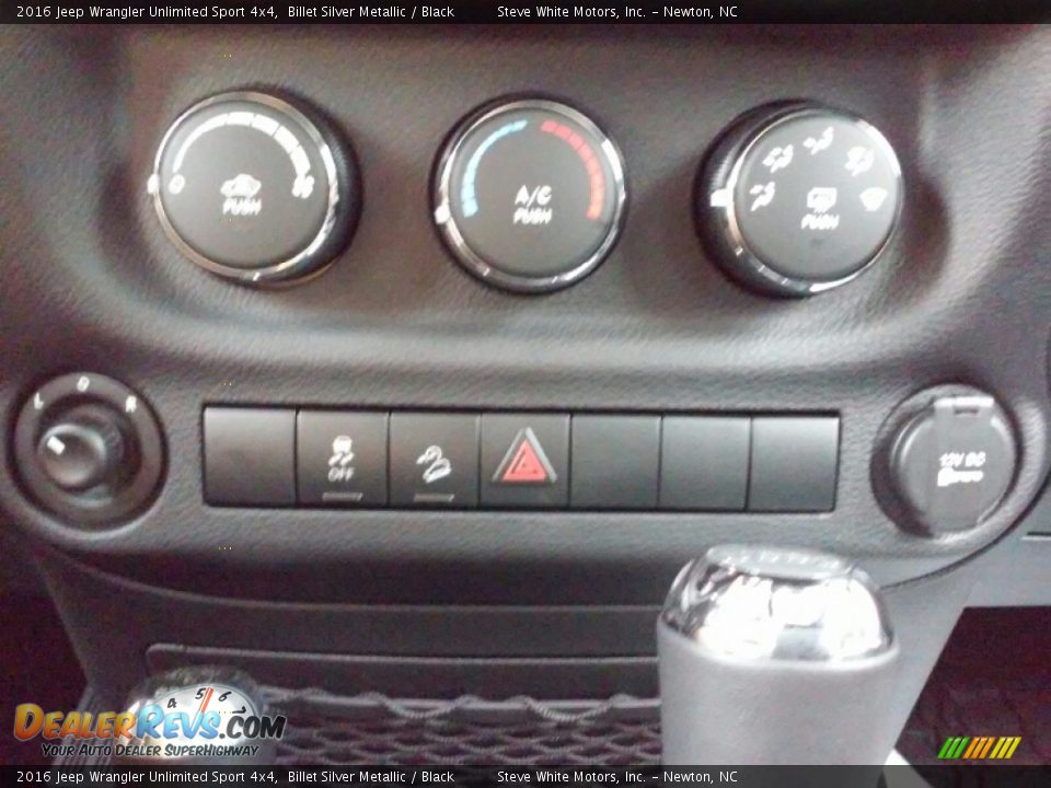 2016 Jeep Wrangler Unlimited Sport 4x4 Billet Silver Metallic / Black Photo #14