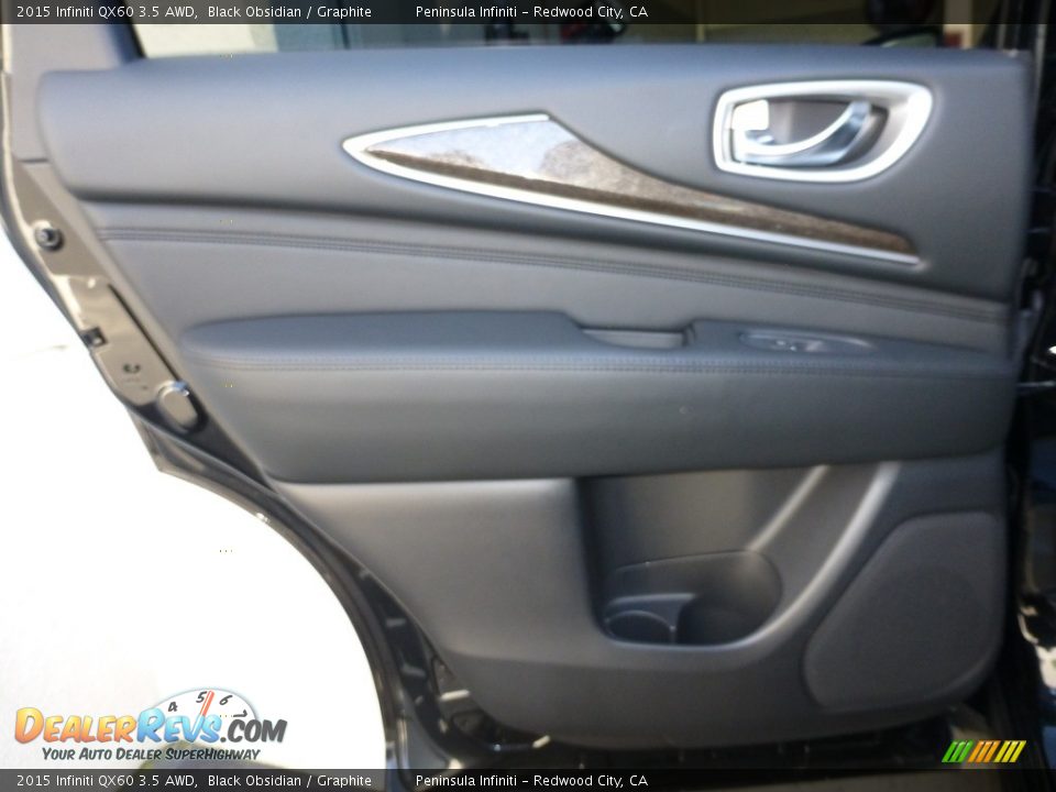 2015 Infiniti QX60 3.5 AWD Black Obsidian / Graphite Photo #17