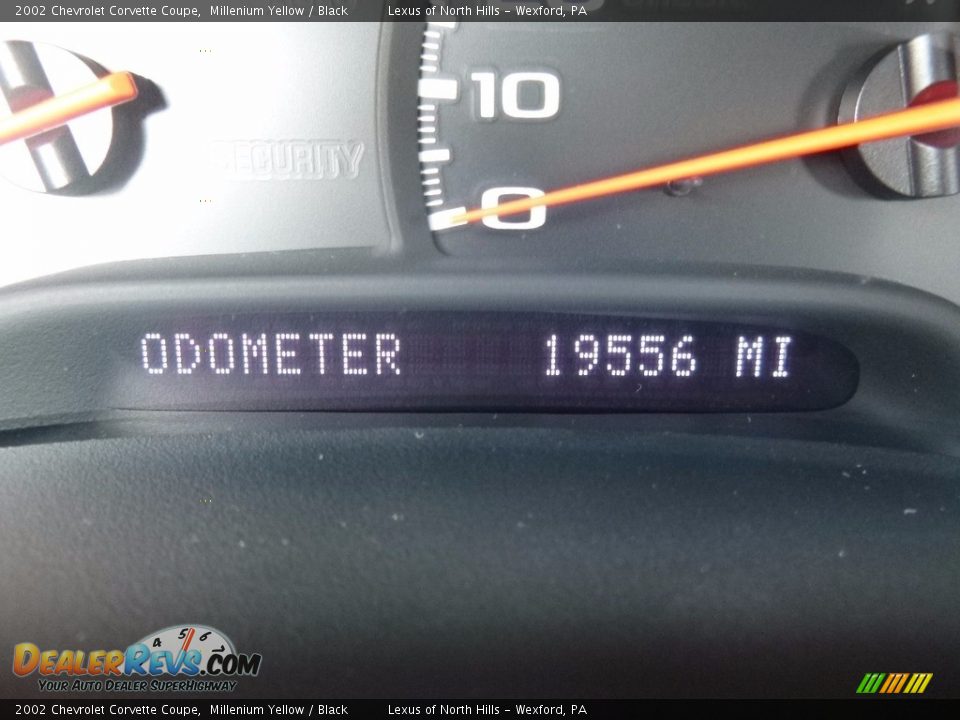 2002 Chevrolet Corvette Coupe Millenium Yellow / Black Photo #25