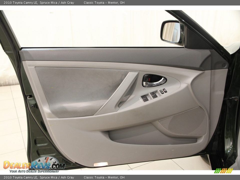 2010 Toyota Camry LE Spruce Mica / Ash Gray Photo #4