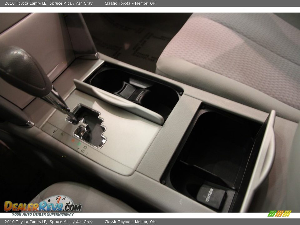 2010 Toyota Camry LE Spruce Mica / Ash Gray Photo #10