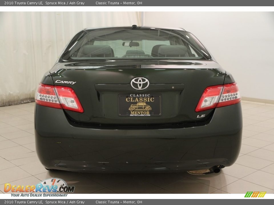 2010 Toyota Camry LE Spruce Mica / Ash Gray Photo #14