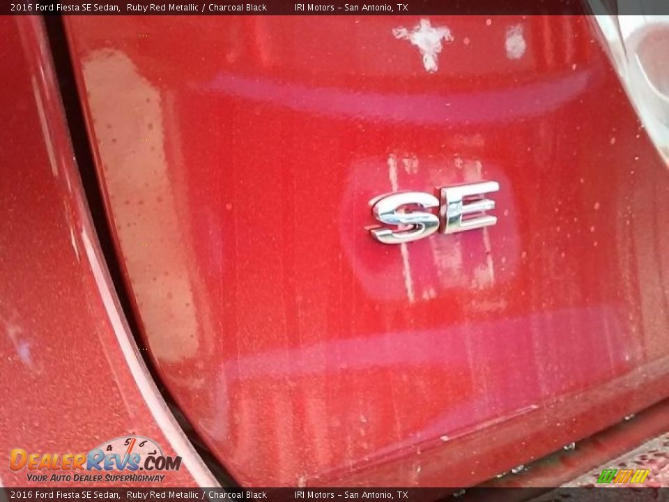 2016 Ford Fiesta SE Sedan Ruby Red Metallic / Charcoal Black Photo #10