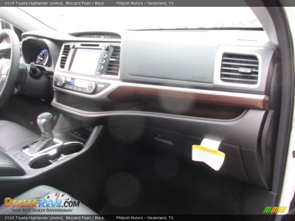 2016 Toyota Highlander Limited Blizzard Pearl / Black Photo #16
