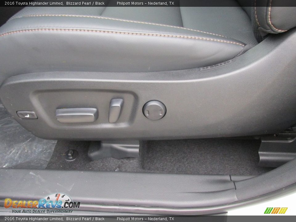 2016 Toyota Highlander Limited Blizzard Pearl / Black Photo #24
