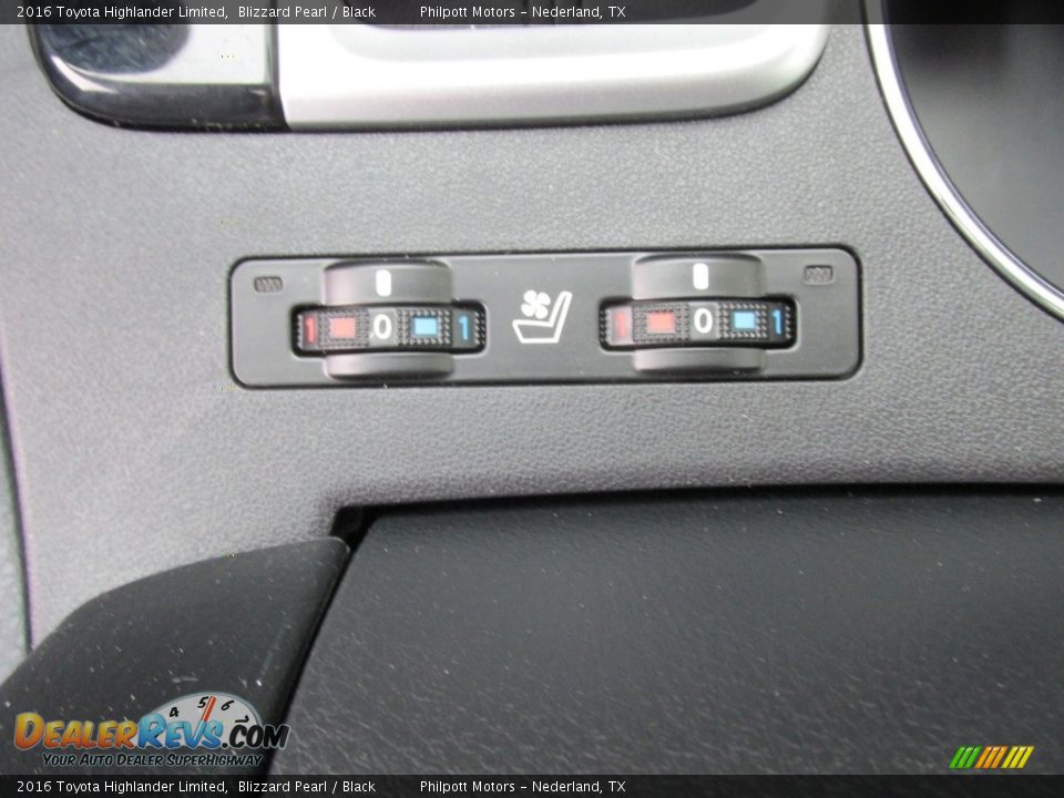 2016 Toyota Highlander Limited Blizzard Pearl / Black Photo #31