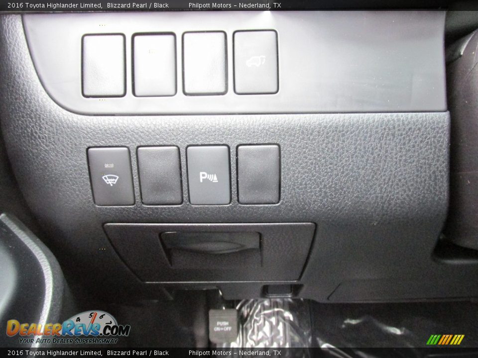 2016 Toyota Highlander Limited Blizzard Pearl / Black Photo #35