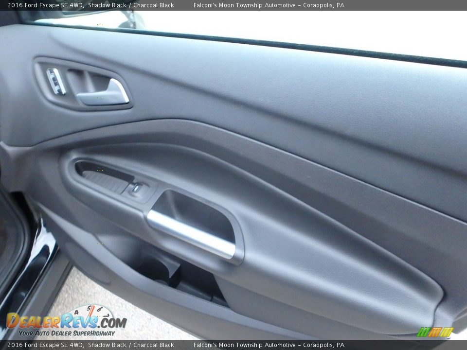 2016 Ford Escape SE 4WD Shadow Black / Charcoal Black Photo #13