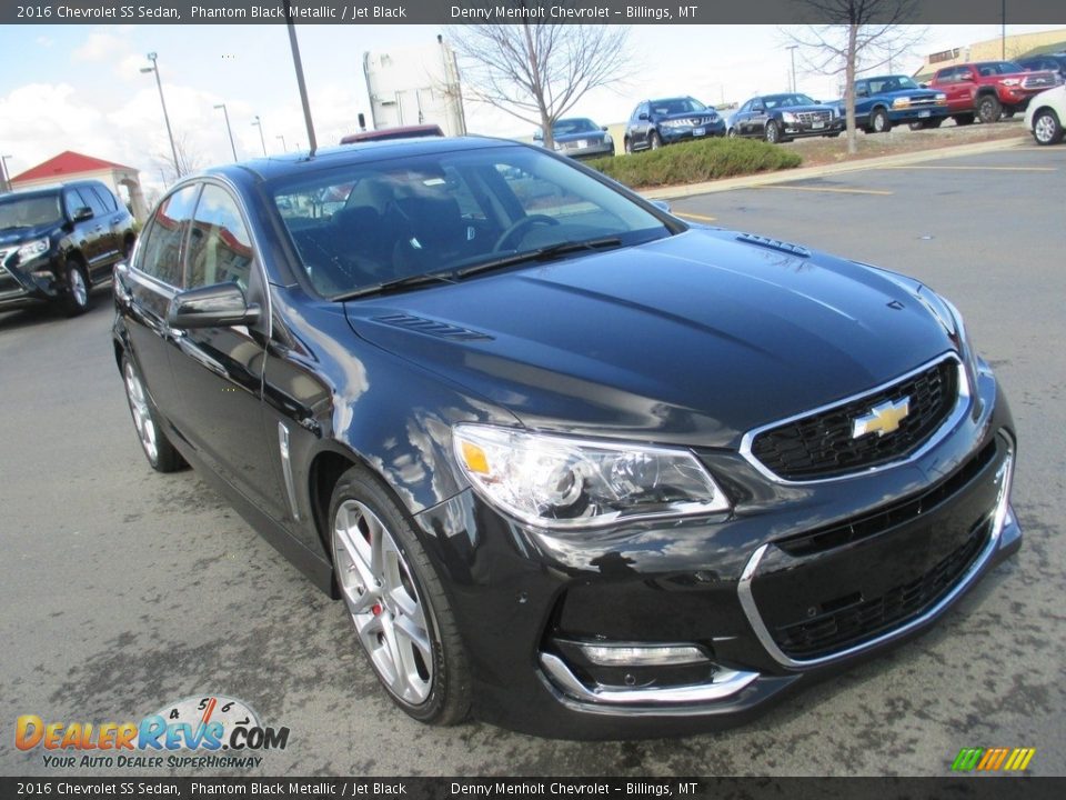 Front 3/4 View of 2016 Chevrolet SS Sedan Photo #1