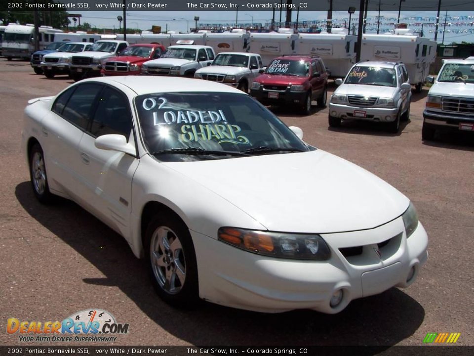 2002 Pontiac Bonneville SSEi Ivory White / Dark Pewter Photo #2