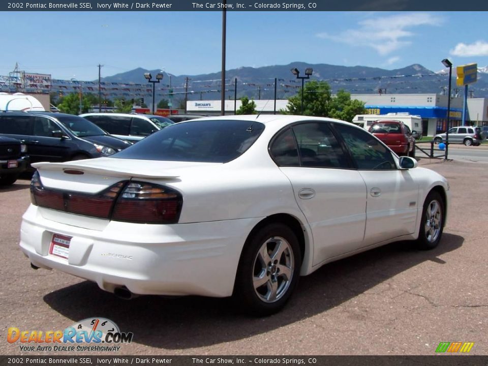 2002 Pontiac Bonneville SSEi Ivory White / Dark Pewter Photo #3