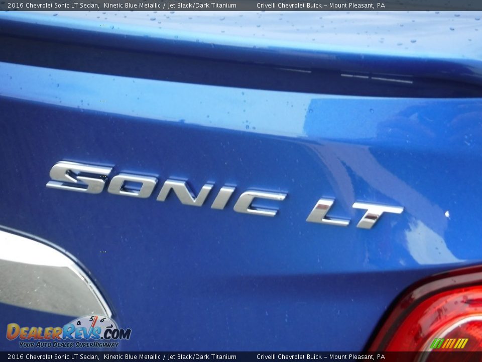 2016 Chevrolet Sonic LT Sedan Kinetic Blue Metallic / Jet Black/Dark Titanium Photo #7