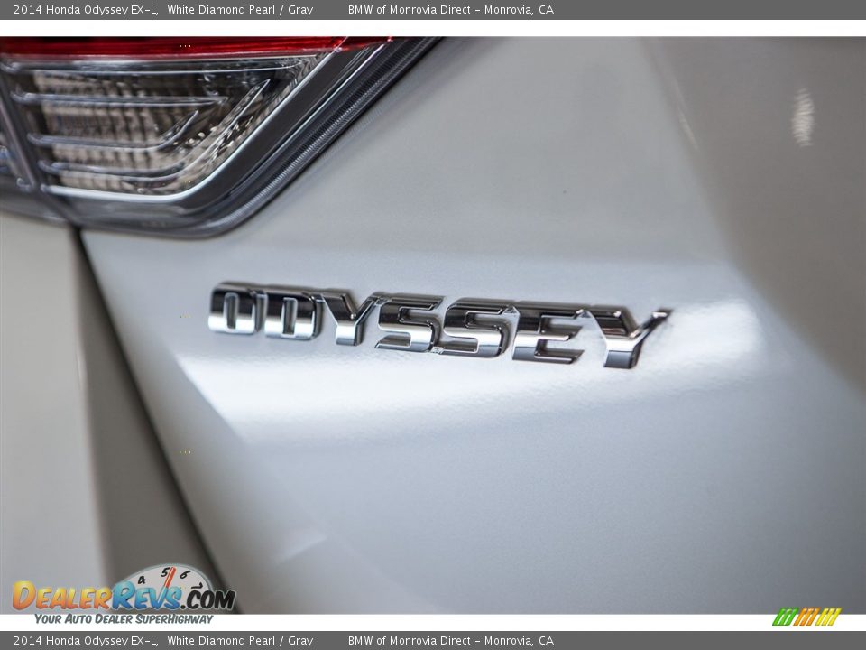 2014 Honda Odyssey EX-L White Diamond Pearl / Gray Photo #7