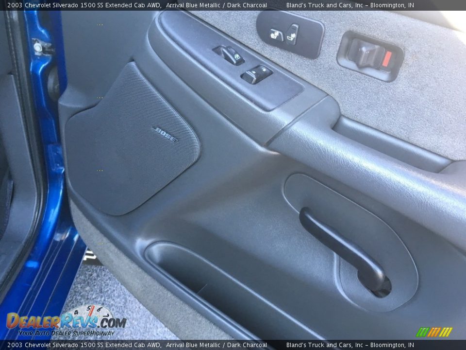 2003 Chevrolet Silverado 1500 SS Extended Cab AWD Arrival Blue Metallic / Dark Charcoal Photo #35