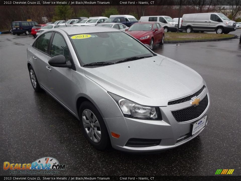 2013 Chevrolet Cruze LS Silver Ice Metallic / Jet Black/Medium Titanium Photo #1